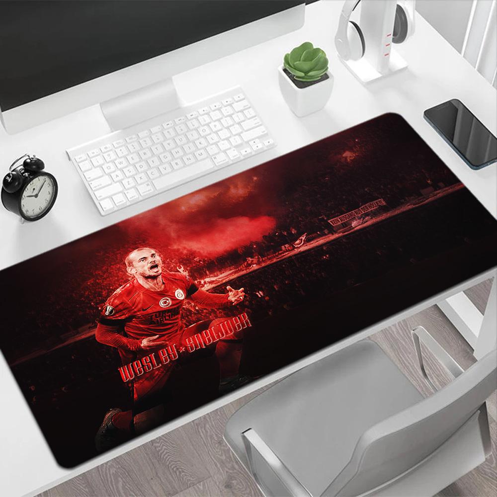 Victory Celebration Moment Large Mouse Pad Keyboard Mat Computer Desk Keyboard Mat Non-Slip Rubber Base Suitable for Office Gaming PC Laptop