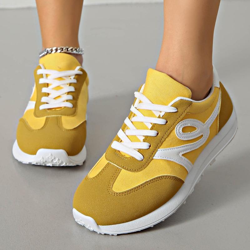 Women's Spring-Autumn Thick-Soled Leather Lace-Up Gump-Style Training Casual Sports Shoes, Available In Large Sizes.