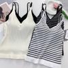 Женская утягивающая майка в полоску с V-образным вырезом и подушечкой на груди без рукавов, темпераментная, повседневная майка на бретелях со встроенным бюстгальтером