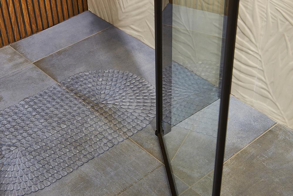 BATH MAT