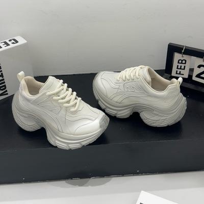 Кожаные женские туфли, увеличенные на 6 см, трендовые полированные туфли для пап, весенние туфли-маффины, спортивная обувь, повседневные кроссовки