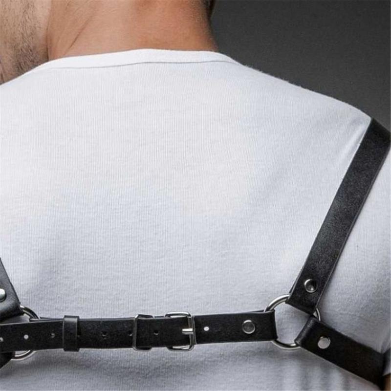 Sexy Punk Chest Harness Belt, Sex Restrain Chest Bandage Adjustable Chest Belt with Buckle Rings for Nightclub Cosplay
