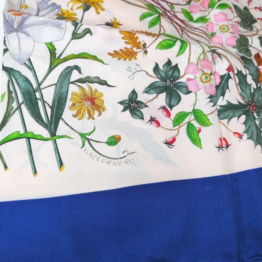 Б/у Винтажный шелковый платок Gucci Vittorio Accornero Цветочный Flora Большой