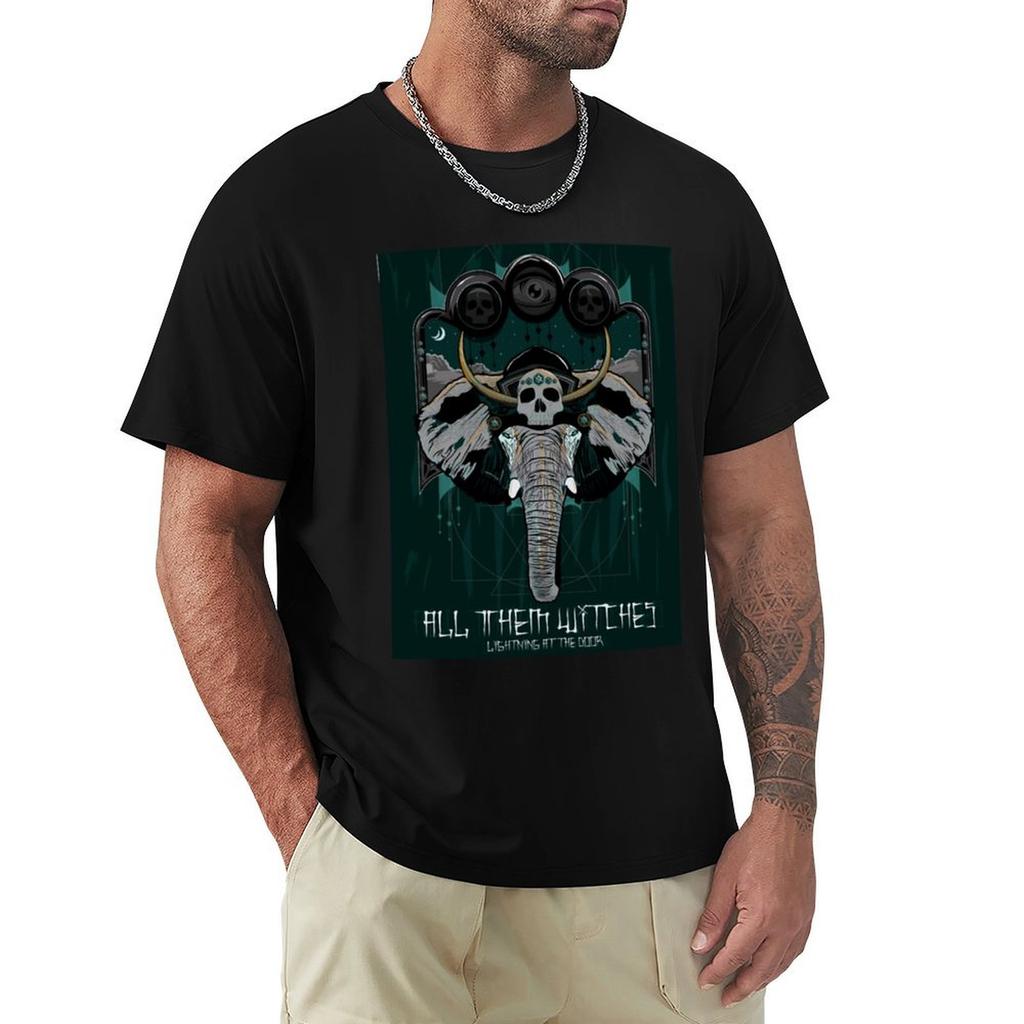 all them witches Witches all them witches mugs TShirt Everyday Wear Basic Short Sleeve Top