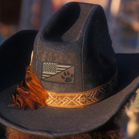 Embroidered Morale Patch American Flag Dog Paw Versatile Morale Badge for Military Gear Jackets Hats