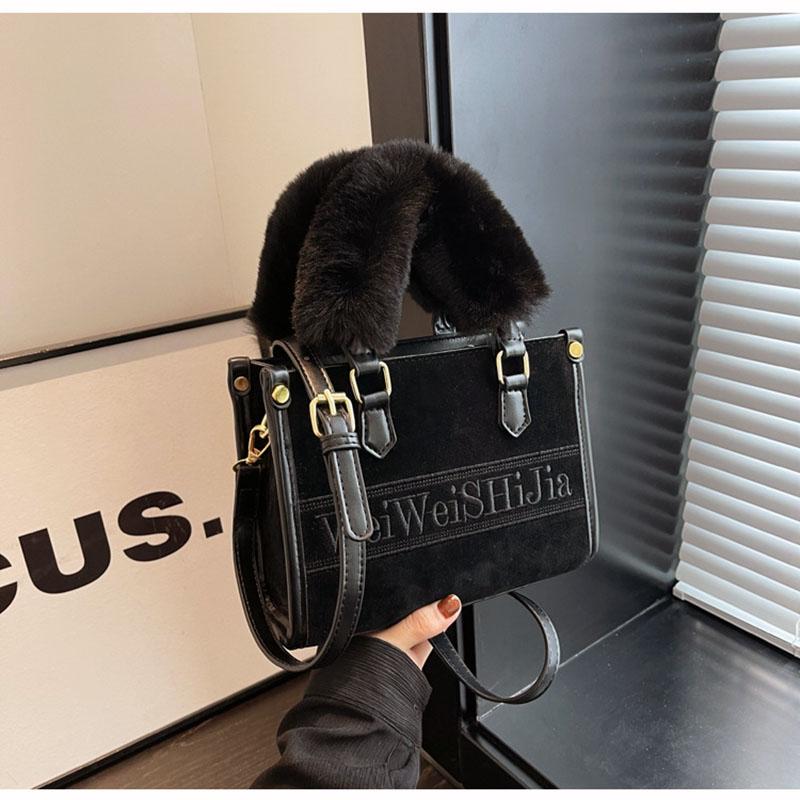 Изысканная сумка через плечо с вышитыми буквами, новая осенне-зимняя женская сумка через плечо из искусственного бархата в стиле пэчворк, шикарная сумка для поездок на работу