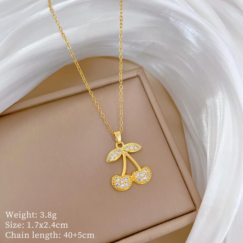 Copper Micro-Inlaid Love Light Luxury Temperament Gorgeous Full Diamond Necklace Female Versatile Collarbone Chain Titanium Steel