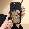 Чехол для телефона с рисунком «обнимающийся скелет кота» подходит для iPhone 17 16 15 14 13 12 11 Pro/Max/Plus, противоударный задний чехол