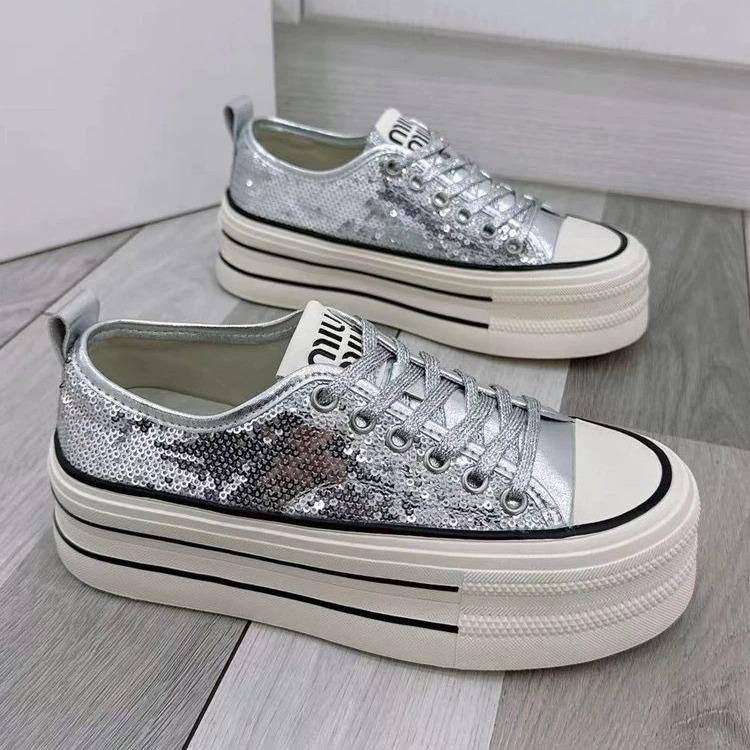 Весенние и осенние повседневные туфли на толстой подошве для женщин 2024 года, новые парусиновые спортивные туфли в студенческом стиле, женская вулканизированная обувь