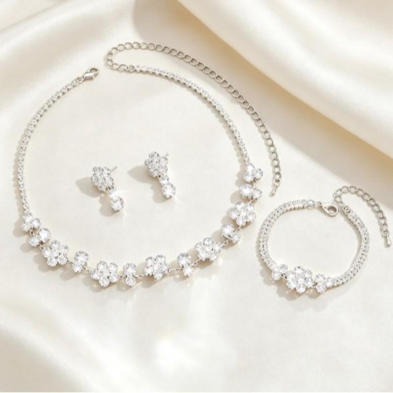 Womens Jewelry Set Zircon Drop Flower Clover Earrings Necklace Bracelet Fresh Style