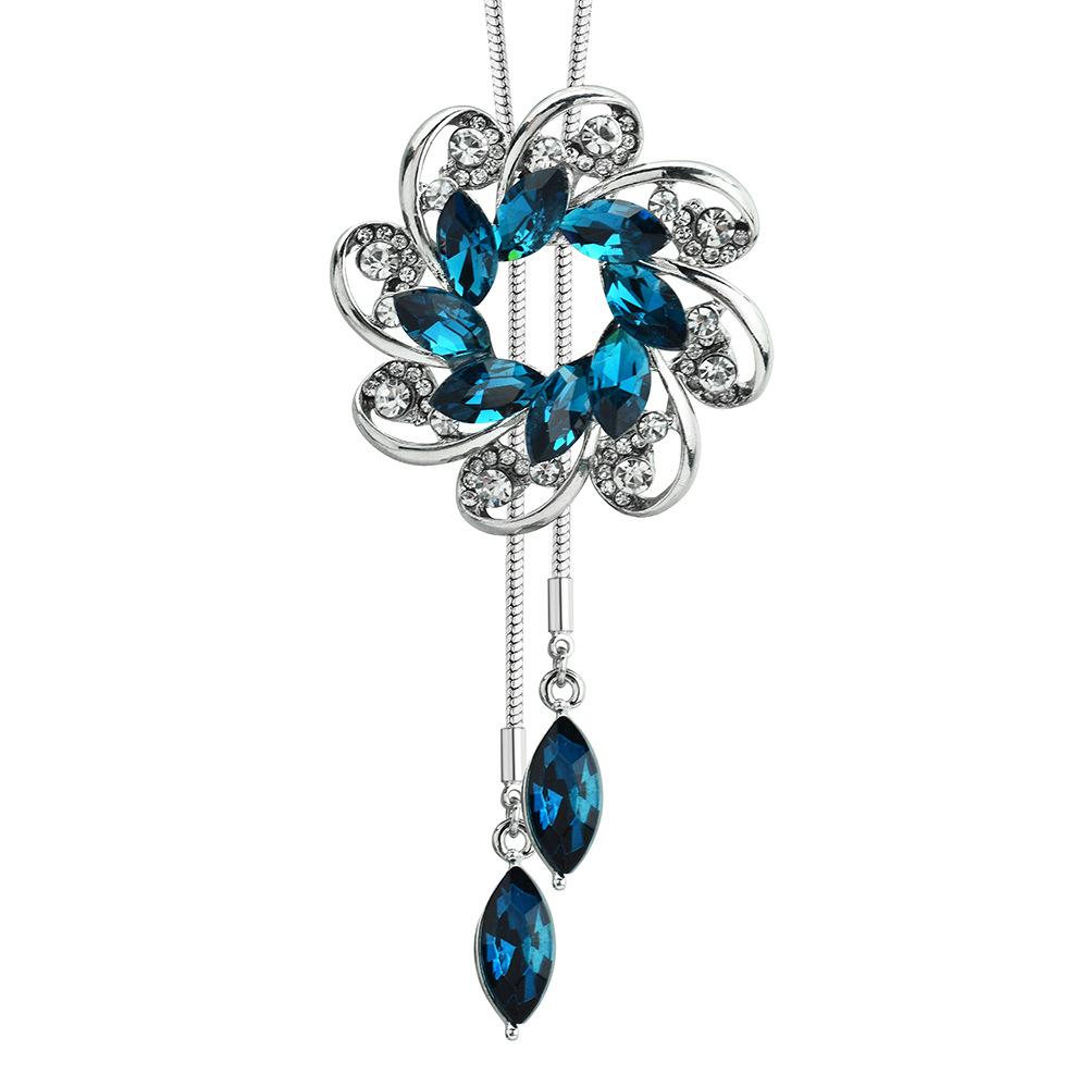 Autumn And Winter A Two-Wear Brooch Sweater Chain Temperament Pull Flower Long Necklace Luxury Versatile Accessories