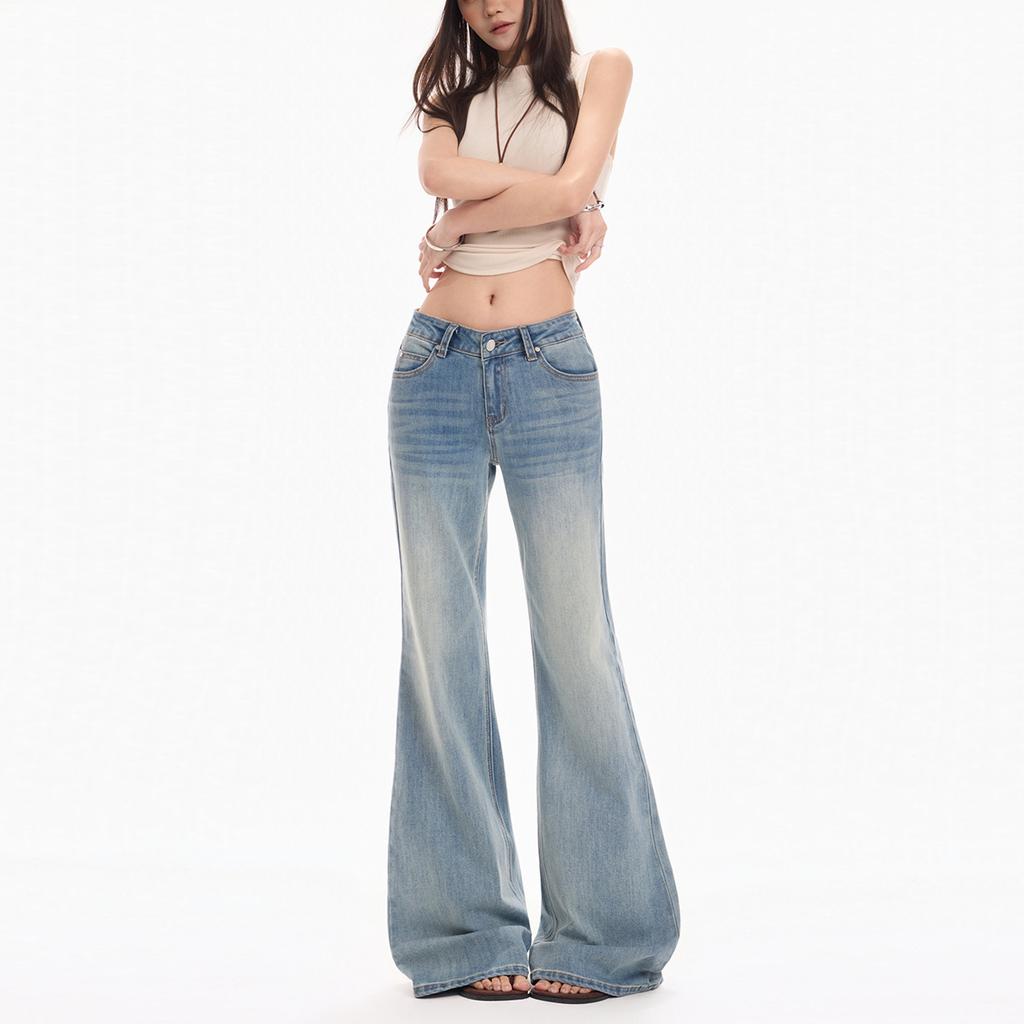 American washed light blue low-rise slightly pulled jeans women's spring new elastic and thin horseshoe flared pants