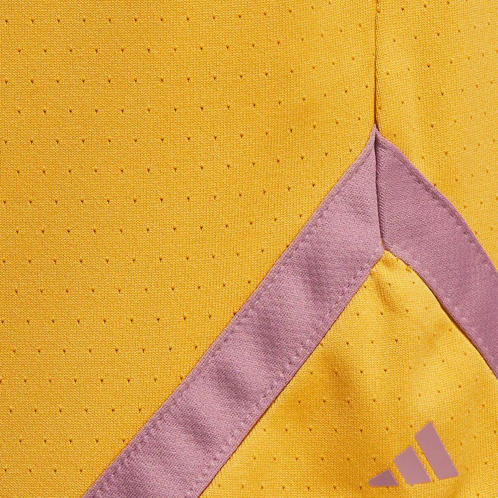 adidas Повседневные шорты женские желтые средние IJ5261