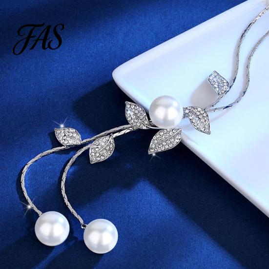 Necklace Faux Pearl Tassel Leaves Pendant Exquisite Beautiful Accessories Sweater Chain Jewelry Gift for Women