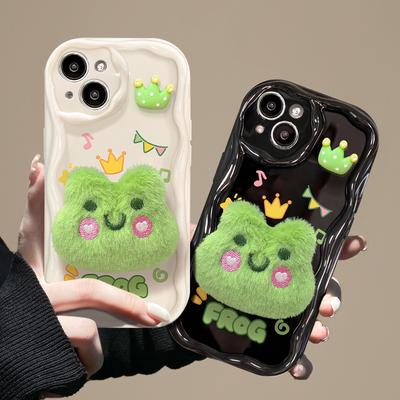 Подходит для Apple 15pro Чехол для мобильного телефона iPhone 14/13 Плюшевая лягушка Кукла 11/12 Силиконовый анти-падения Xs/xr