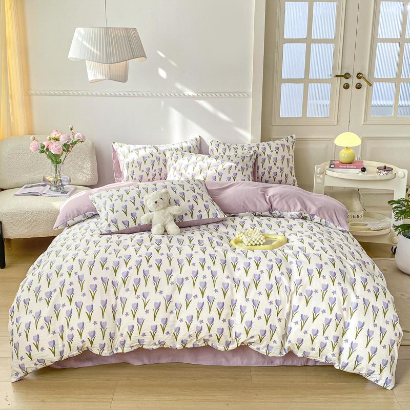 Romantic Floral Love Heart Duvet Cover Queen 4 Pcs Kawaii Strawberry Bedding Set For Girl Teen Reversible Pink Comforter Cover