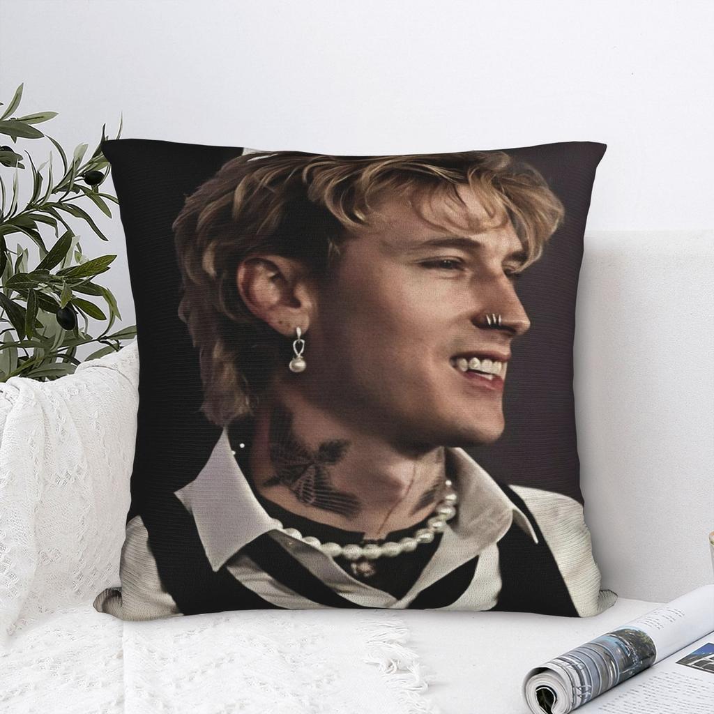 Декоративная Наволочка MGK Lost Americana Tour 2025-2026 Мерч Гостиная Подушка-плед Чехол на Подушку Молния Разные Размеры