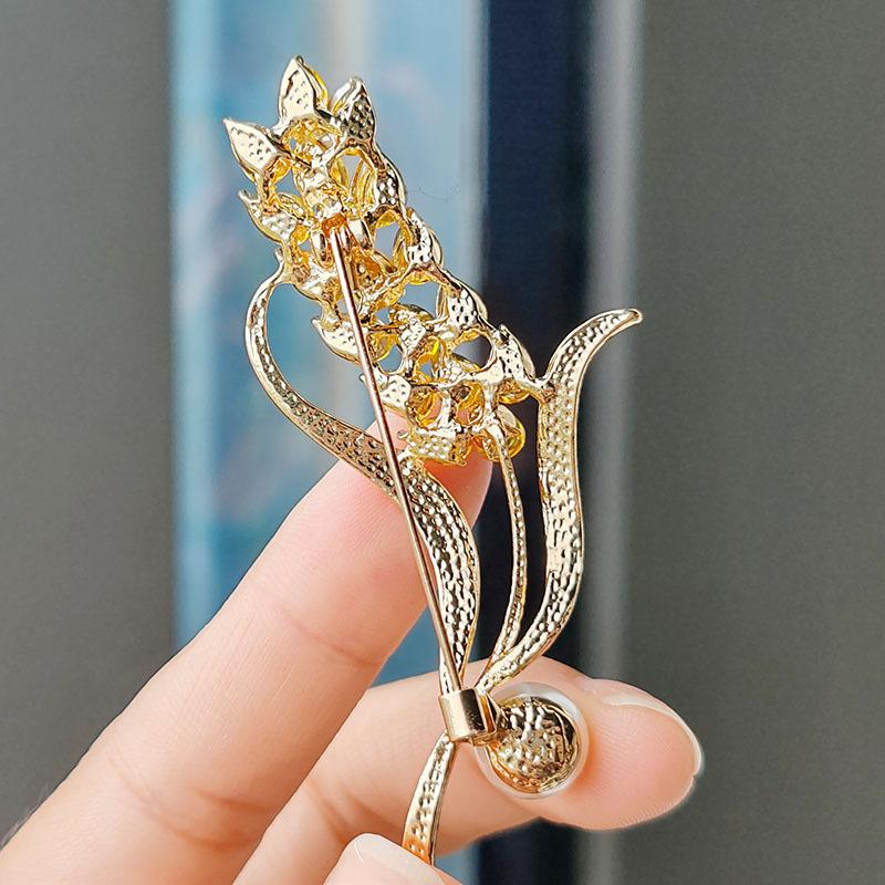 1 шт. Красивая блестящая брошь в виде пшеницы с хрустальными колосьями, подходит для женщин, гендерно-нейтральные булавки в виде растений