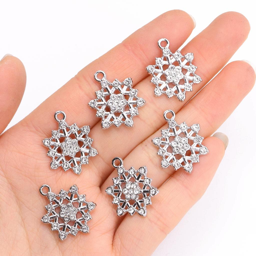 10Pcs Delicate Pearl Zircon Snowflake Pendant Alloy Metal Charms for Diy Jewelry Making Necklaces Earrings Craft Accessories