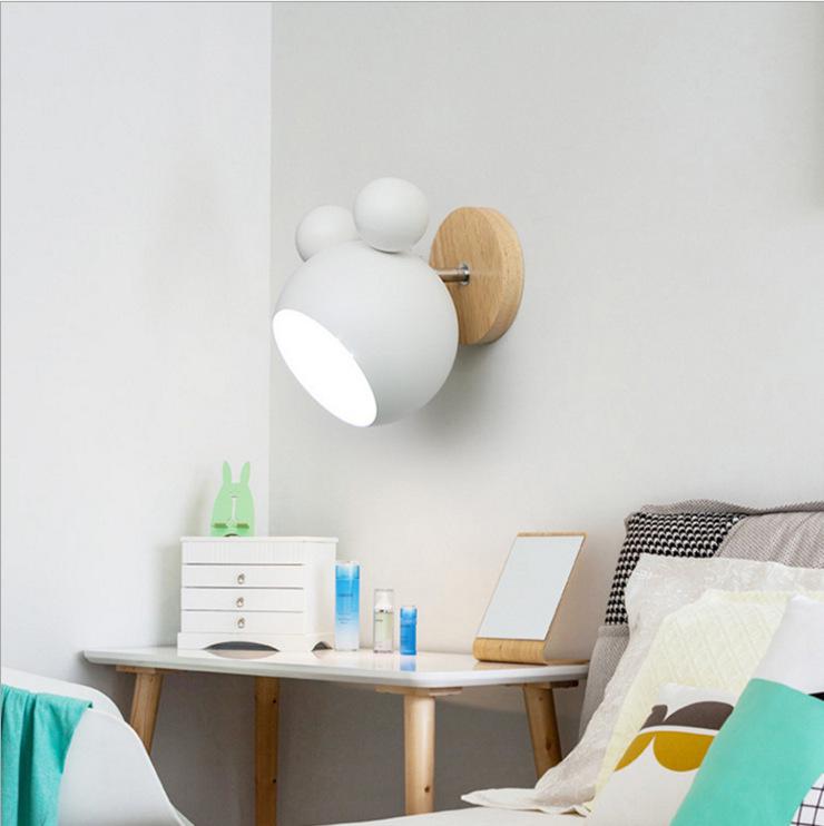 Скандинавский настенный светильник Микки: Милый дизайн макарон для детской спальни или прикроватной тумбочки, стиль освещения старинного города