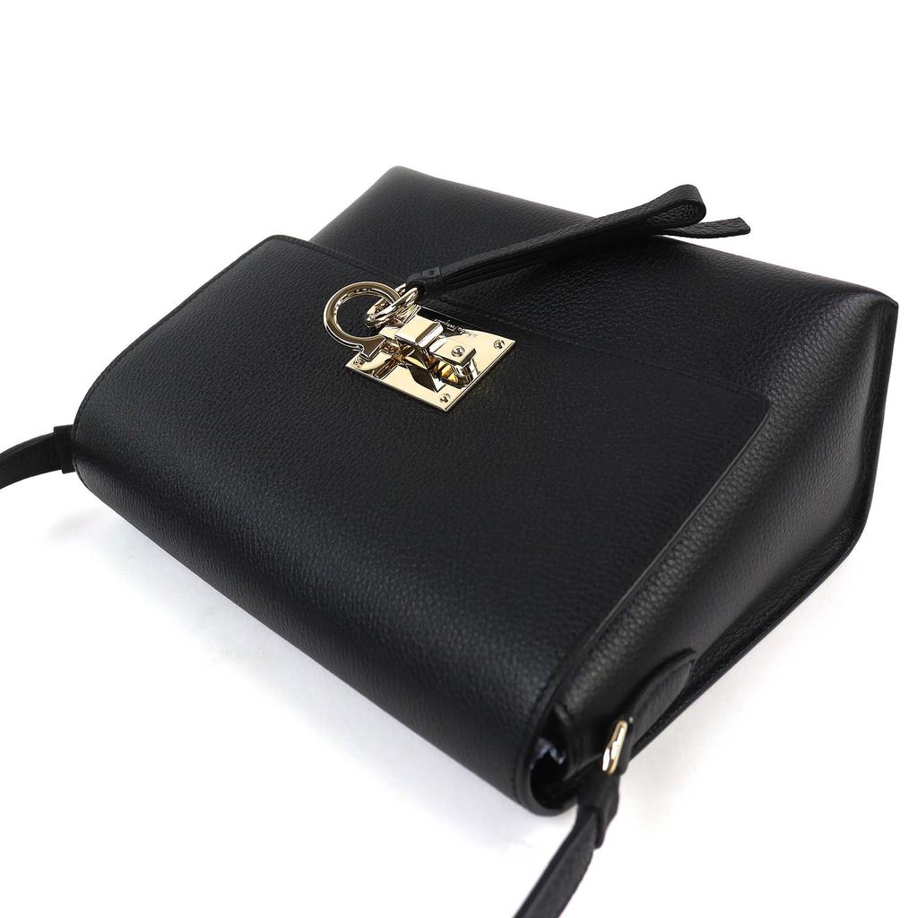 Безупречная сумка через плечо Salvatore Ferragamo studio Gancini кожаная черная 21H886 Б/у