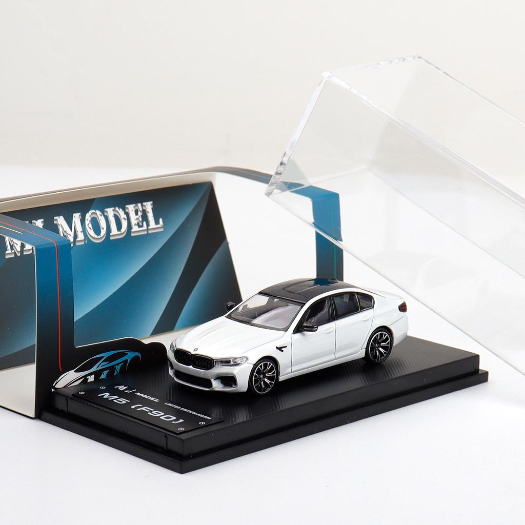 MJ 1:64 BMW M5 F90 four door sedan version simulation die-casting alloy car model collection desktop ornament boy toy