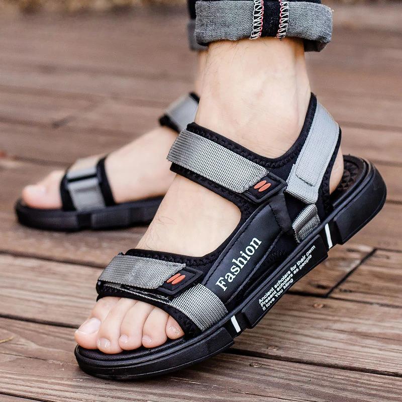 Мягкая нескользящая и водонепроницаемая пляжная обувь для мужчин Новое поступление Лето 2024 Распродажа Скидка V Низкая цена Мужские сандалии для отдыха на открытом воздухе