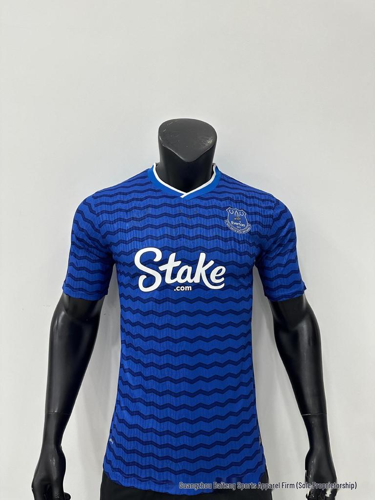 2526 Футбольные майки: Челси, Вулверхэмптон, Лиссабон, Эвертон, Ривер Плейт, Кукута, Атлетико Насьональ - Домашний и Выездной