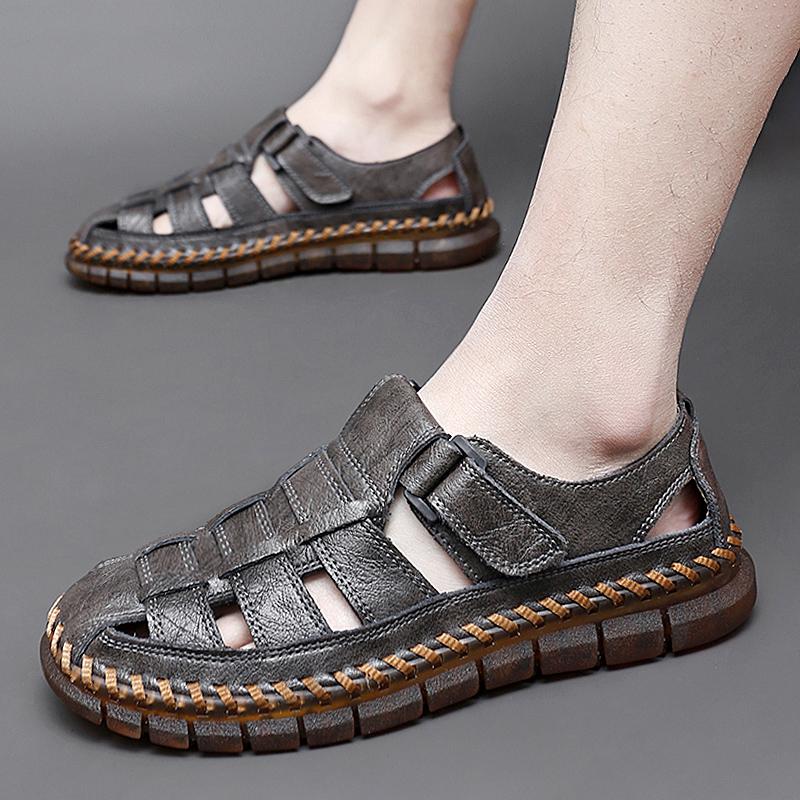 Classic Summer Men's Sandals Leather Outdoor Summer Handmade Men Slippers Brand Beach Breathable New Men Sneakers Casual Shoes