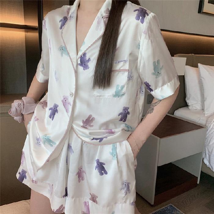 Летняя новая женская милая атласная шелковая пижама с цветочным принтом, короткий рукав + брюки, женская милая домашняя одежда, повседневная одежда
