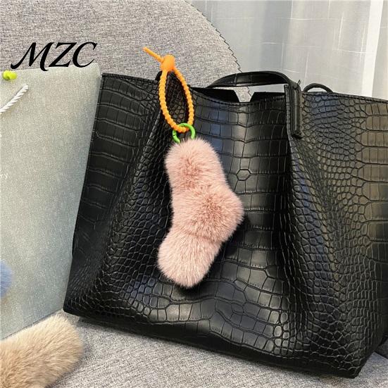 Decorative Knot Charm Plush Twist Bag Charm, Fuzzy Keychain Pendant, Hanging Ornament Decoration for Backpacks, Handbags, Purse, Car Keys Handbag
