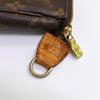 [Pre-Owned] Pochette Monogram Zip Closure PVC Handbag - Good #15U3FT1