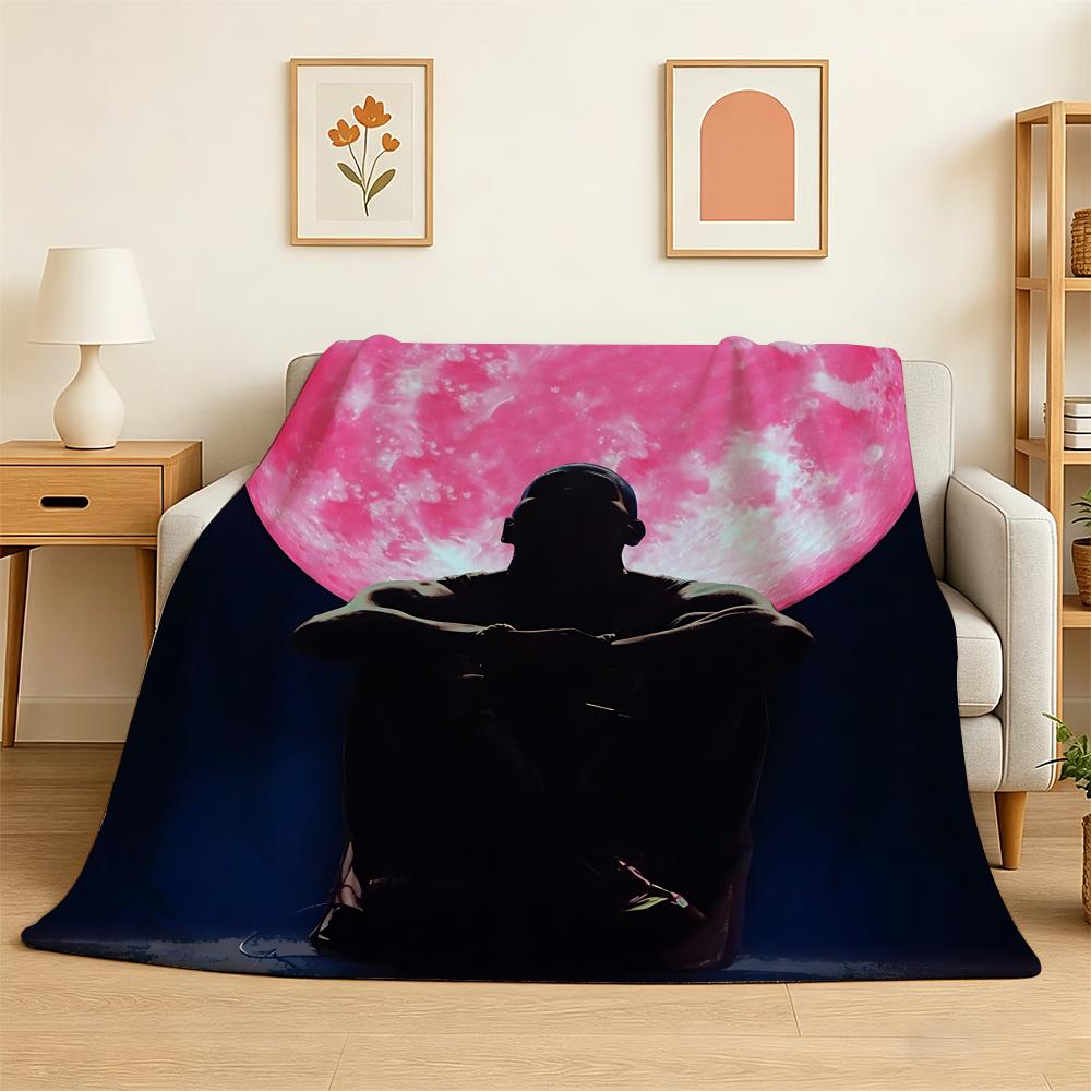 Hot New Chris Brown Rapper Throw 240g Flannel Blanket Lightweight Soft Skin-friendly Summer Thin Throw Blanket