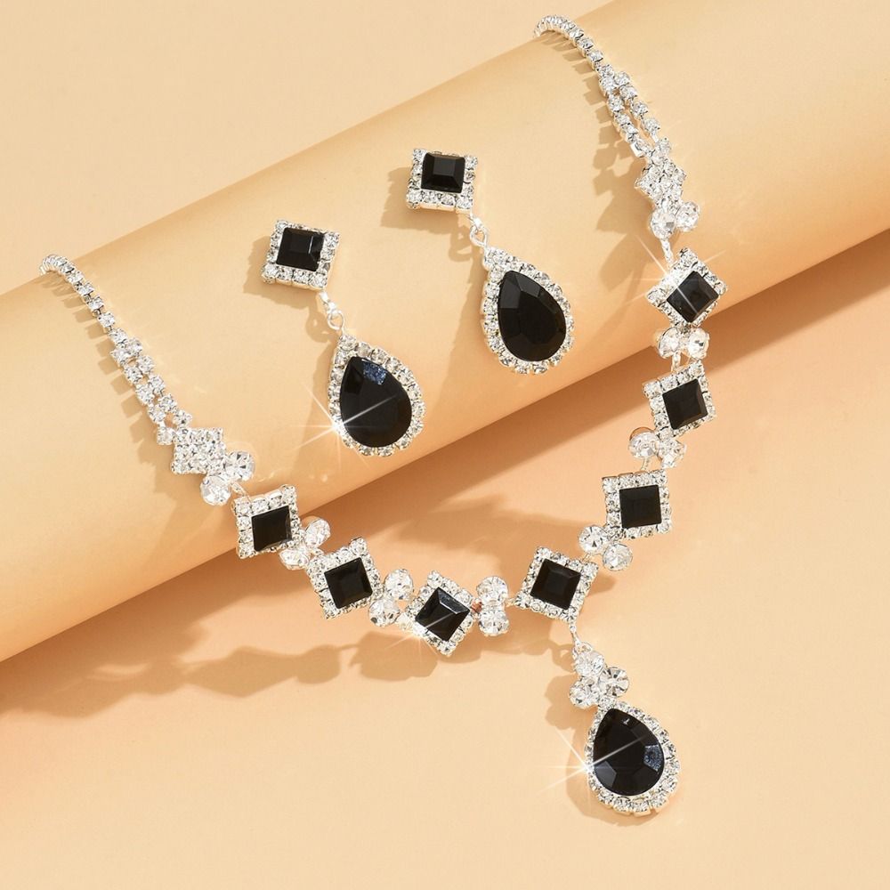 Комплект ювелирных изделий из сияющего кристалла, изысканное ожерелье, свадебные серьги для женщин
