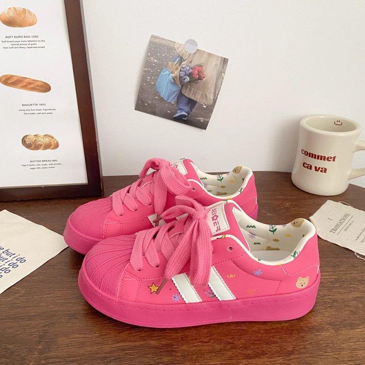 Туфли-ракушки, повседневные маленькие белые туфли, весна 2024, новая обувь, женская мода, ins, трендовые спортивные кеды на платформе, женская обувь