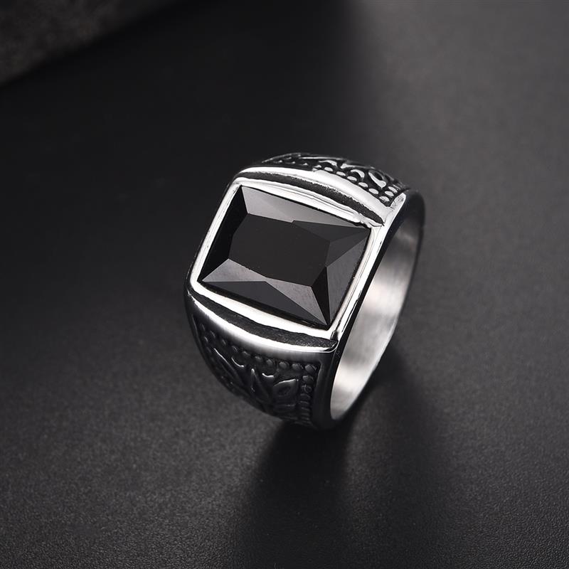 Vintage Men's Ring Red Black Green Square Zircon Finger Ring Punk Men's Jewelry Party Gift