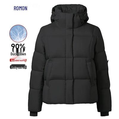 Женская зимняя короткая пуховая куртка с капюшоном