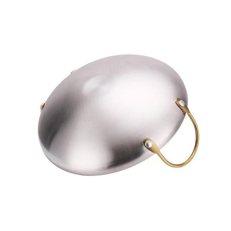 Компактный набор с спиртовой горелкой для приготовления пищи и обеда