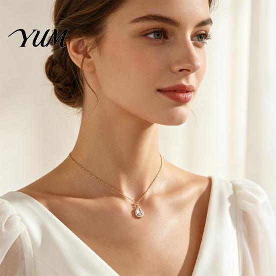 Dinner Party Statement Necklace Water Drop for Women, Cubic Zirconia Rhinestone Pendant Pendant, Sparkling Jewelry Cocktail Daily Wear Fashion