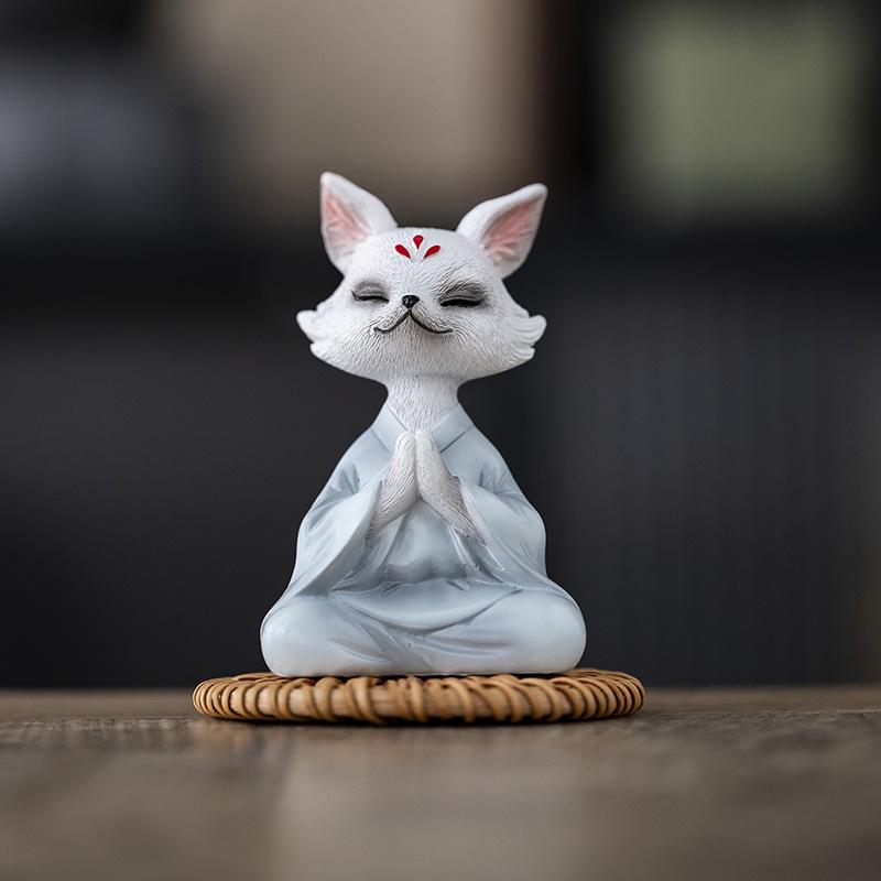 Zazen White Fox Succulent Bonsai Ornaments for Balcony or Garden Decor
