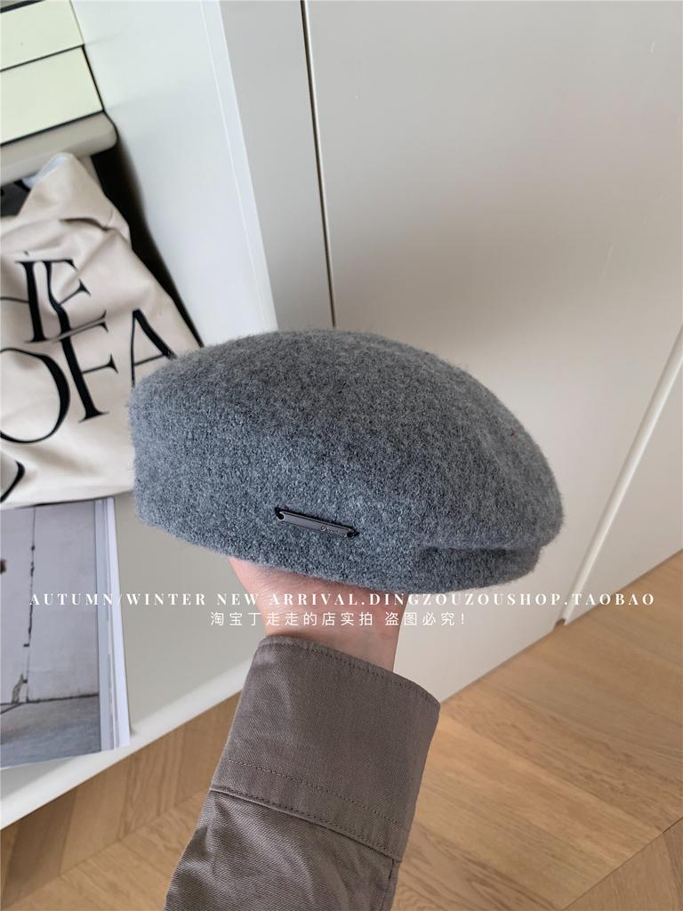 Temperament plus points! Metal standard wool beret women's autumn and winter versatile face small retro painter hat