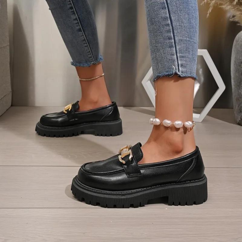 2024 Брендовые женские туфли Лоферы Женские туфли на высоком каблуке Модные металлические украшения Офис и карьера Горячая распродажа Большие размеры Каблуки для женщин