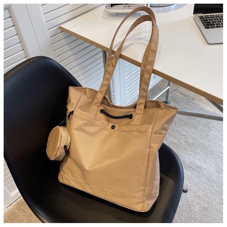 Сумка-тоут Большая вместительная пригородная сумка Водонепроницаемая сумка через плечо Модная универсальная сумка