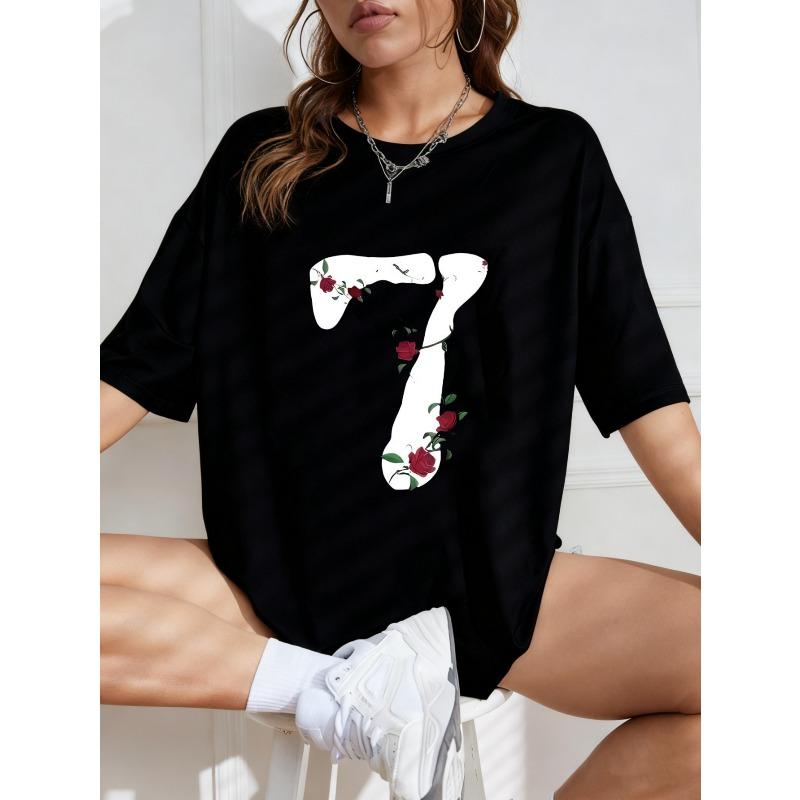 Белая футболка оверсайз с цветочным принтом цифры семь для повседневной носки