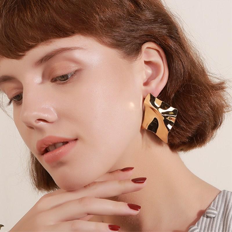 Exaggerated Gold Color Irregular Square Shiny Metal Big Drop Earrings Women Rhombus Punk Ear Party Jewelry