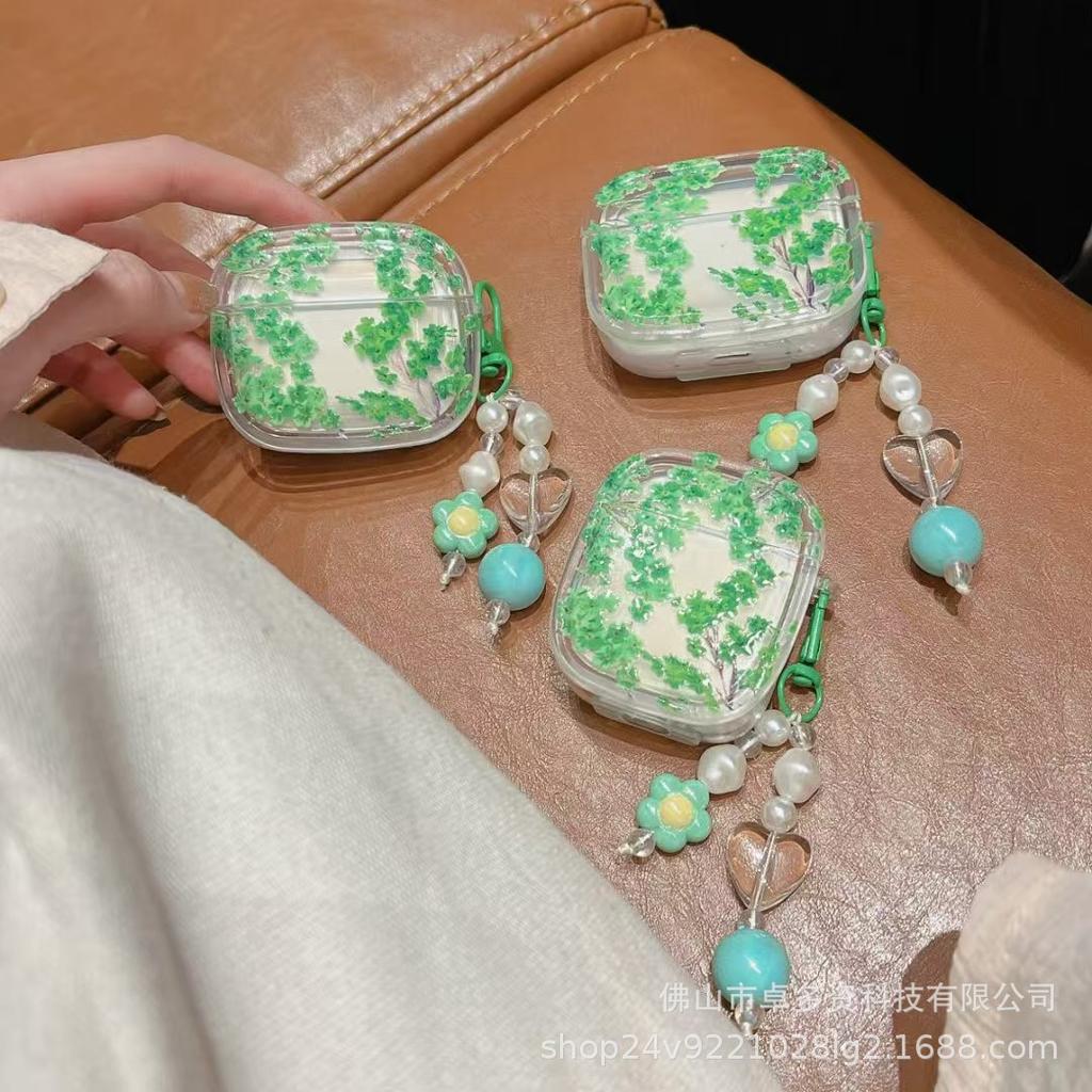 The green fresh oval earphone case is compatible with AirPods 1 and Apple Bluetooth earphone protective cases Pro 1/1 generation