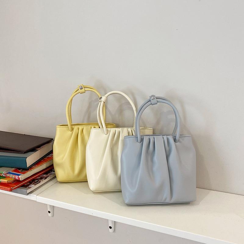 Квадратная плиссированная универсальная маленькая сумка женская весенне-летняя новая мягкая портативная повседневная на плечо сумка-мессенджер тренд