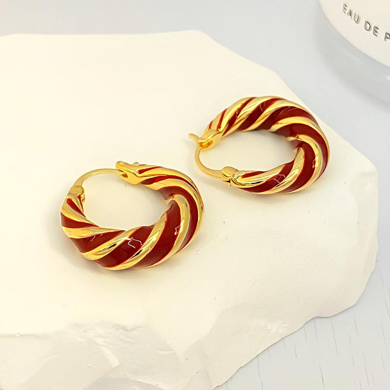 Серьги-кольца «Анкара Ред Дрип Глейз» в виде скрученного узла - Элитные эмалевые серьги-клипсы с цветными блоками.