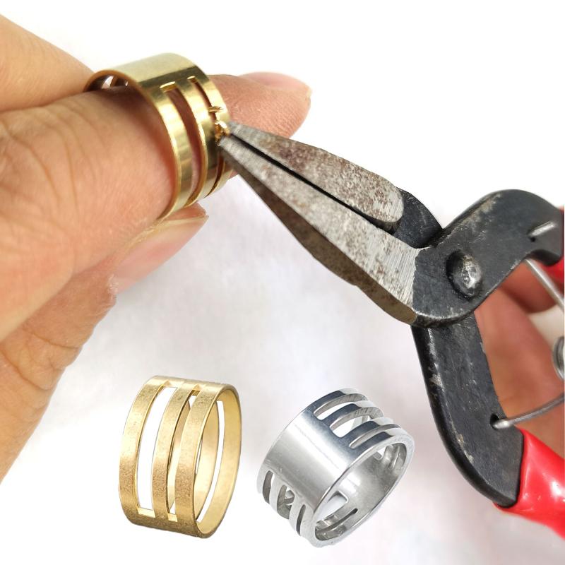 Главная Товары для вечеринок Новые ювелирные изделия Легко открывающиеся кольца-открывашки Изготовление ювелирных изделий Высококачественные инструменты для самостоятельного изготовления колец-открывашек Инструмент для открывания и закрывания