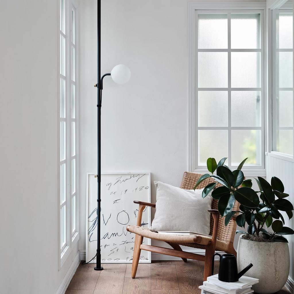 DRAW A LINE 024 Ball Lamp, Black, VerticalHorizontal Mount, D-BA-BK